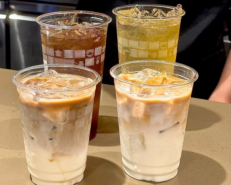 奶茶品牌霸王茶姬店加盟费多少，霸王茶姬怎么加盟费用多少2025