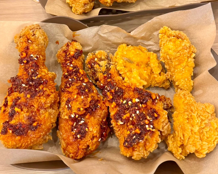 德克士汉堡店加盟费一般需要多少钱，开一家德克士炸鸡店需要投资多少钱