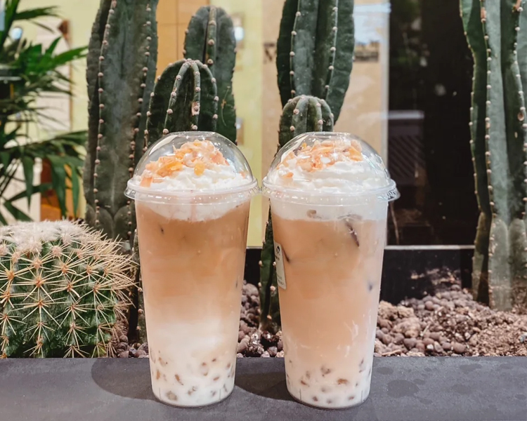 喜茶奶茶店加盟费至少要多少钱，加盟喜茶奶茶需要什么条件和费用